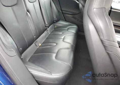 2016 Tesla Model S z USA, uszkodzony, nr VIN 5YJSA1E26GF149093